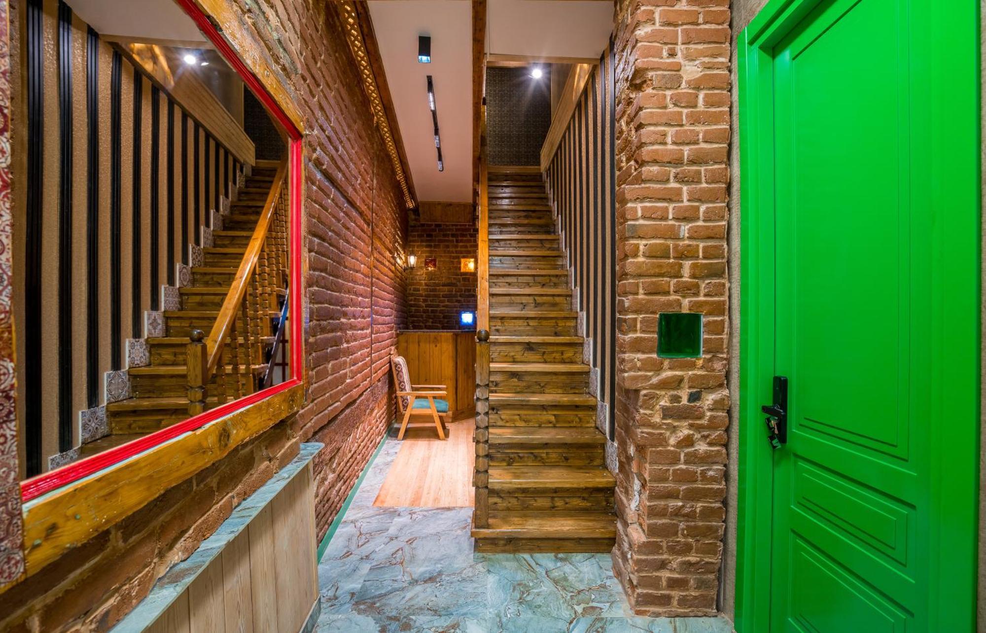 Apart View Hotel & Spa Тбилиси Екстериор снимка